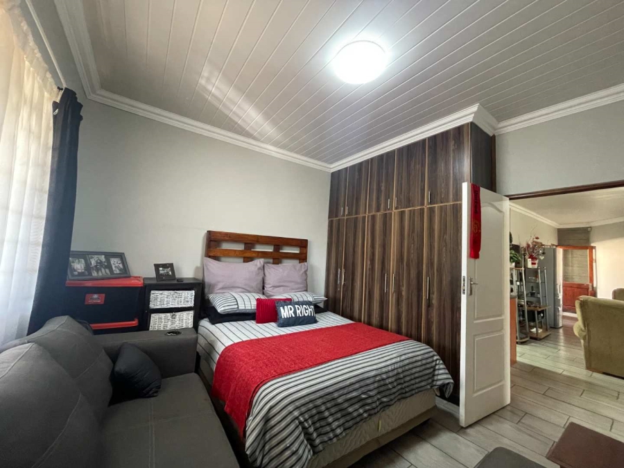 5 Bedroom Property for Sale in Universitas Free State